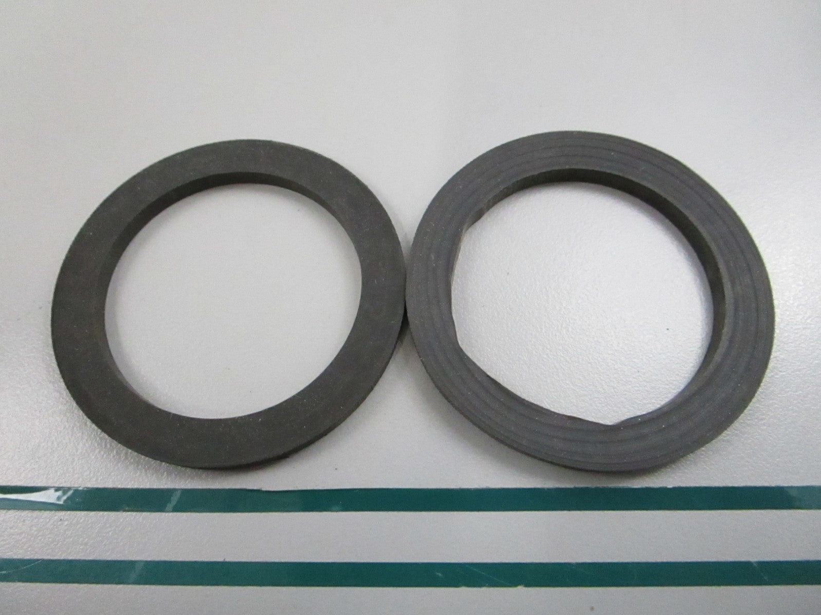 OMC Johnson Evinrude NEW OEM Fuel Bowl Gasket 333449 0333449 (LOT OF 2) 0810