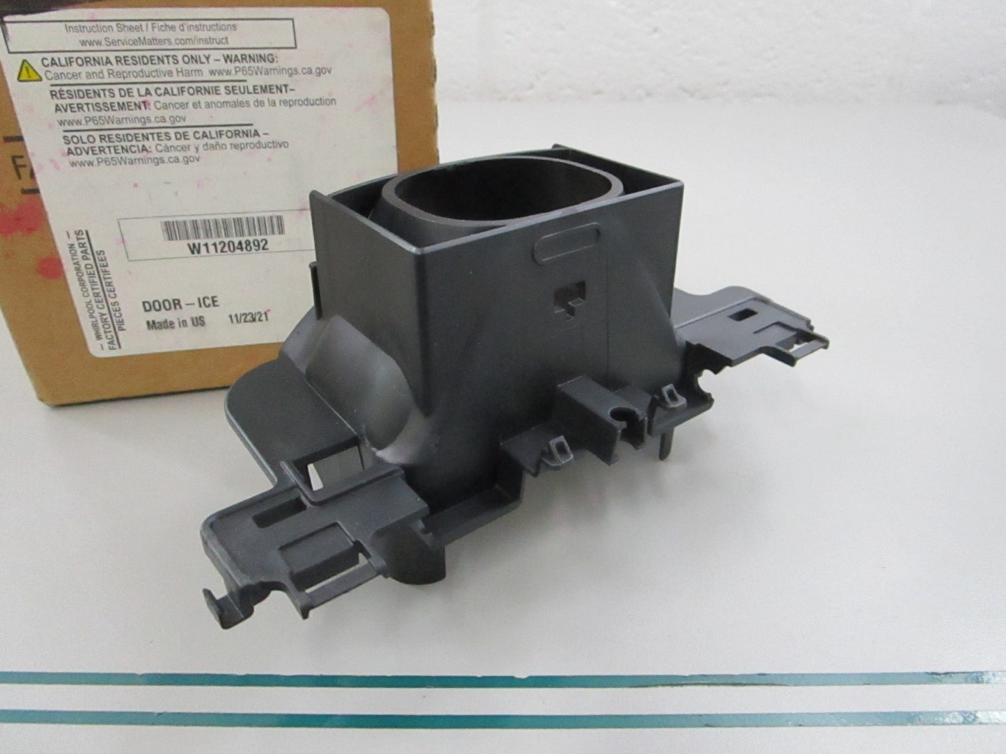 NEW OEM W11317951 Whirlpool Glass Door 0810