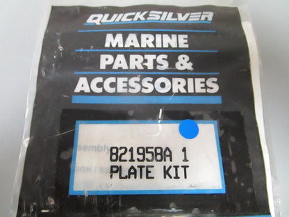 *NEW OEM* 0810 Mercury Quicksilver Plate Kit 821958A 1