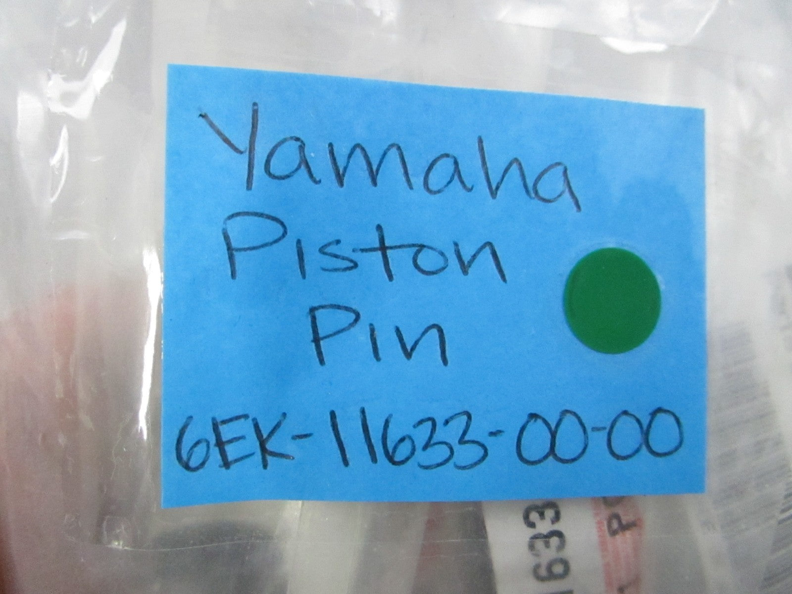 NEW OEM 6EK-11633-00-00 Yamaha Piston Pin 0810