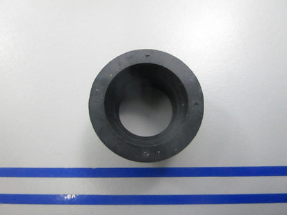 NEW OEM 314832 0314832 OMC Johnson Evinrude Water Tube Grommet 0810
