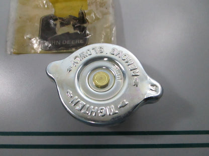 NEW OEM AM102893 John Deere Radiator Filler Cap 0810