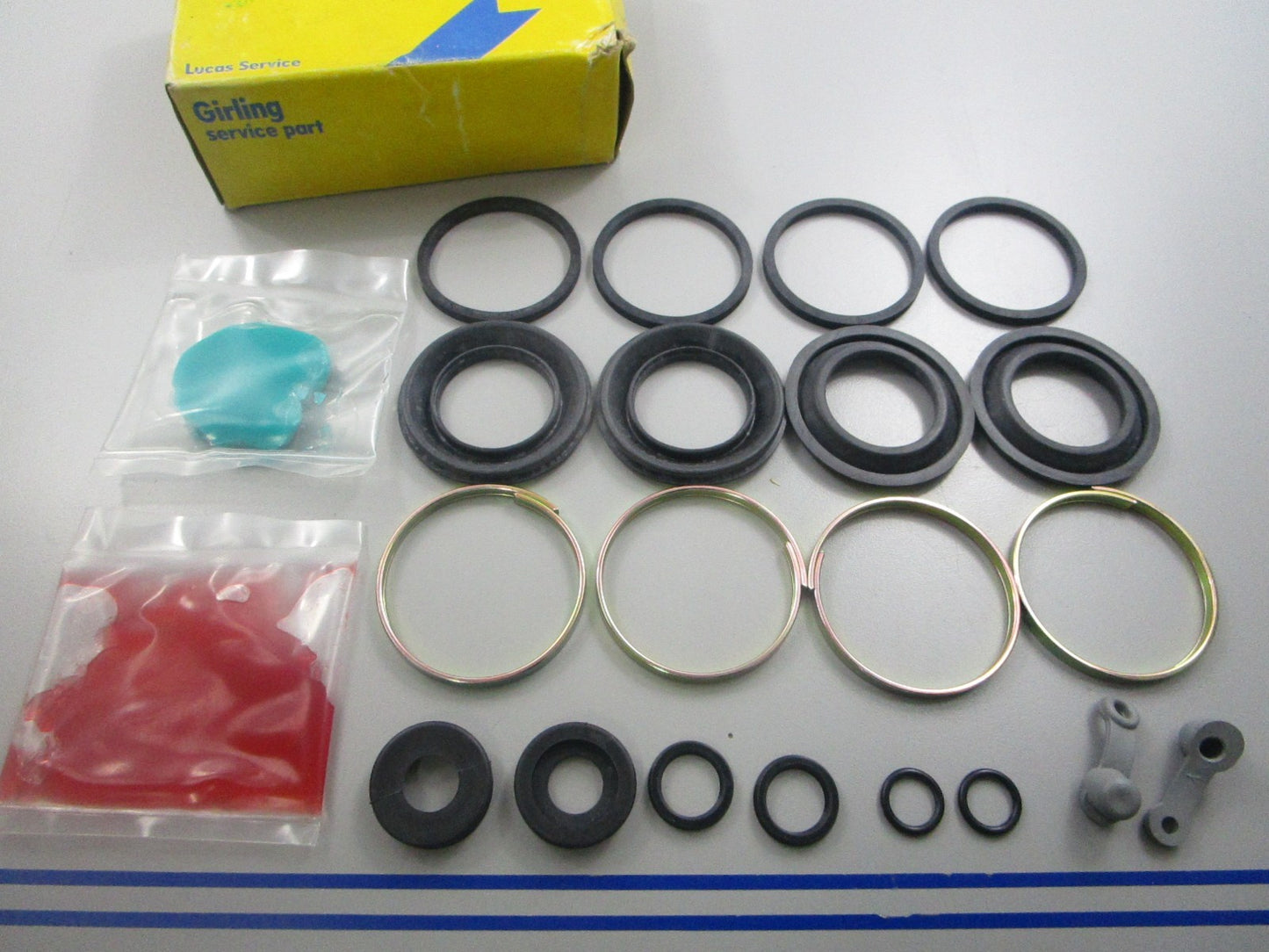 *NEW OEM* 0810 Girling Repair Kit SP-7042