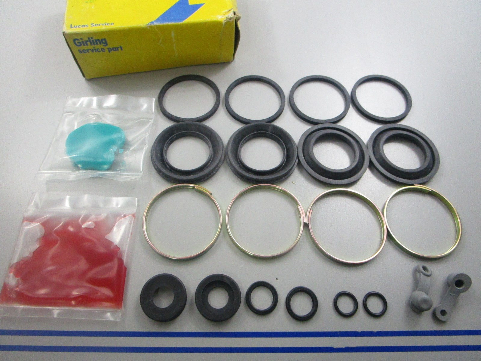 *NEW OEM* 0810 Girling Repair Kit SP-7042