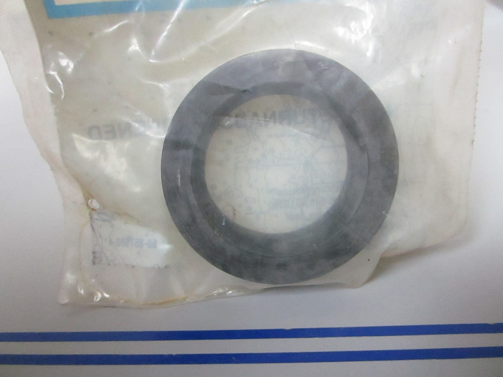 NEW OEM Mercury Quicksilver 26-861694 Seal 0720