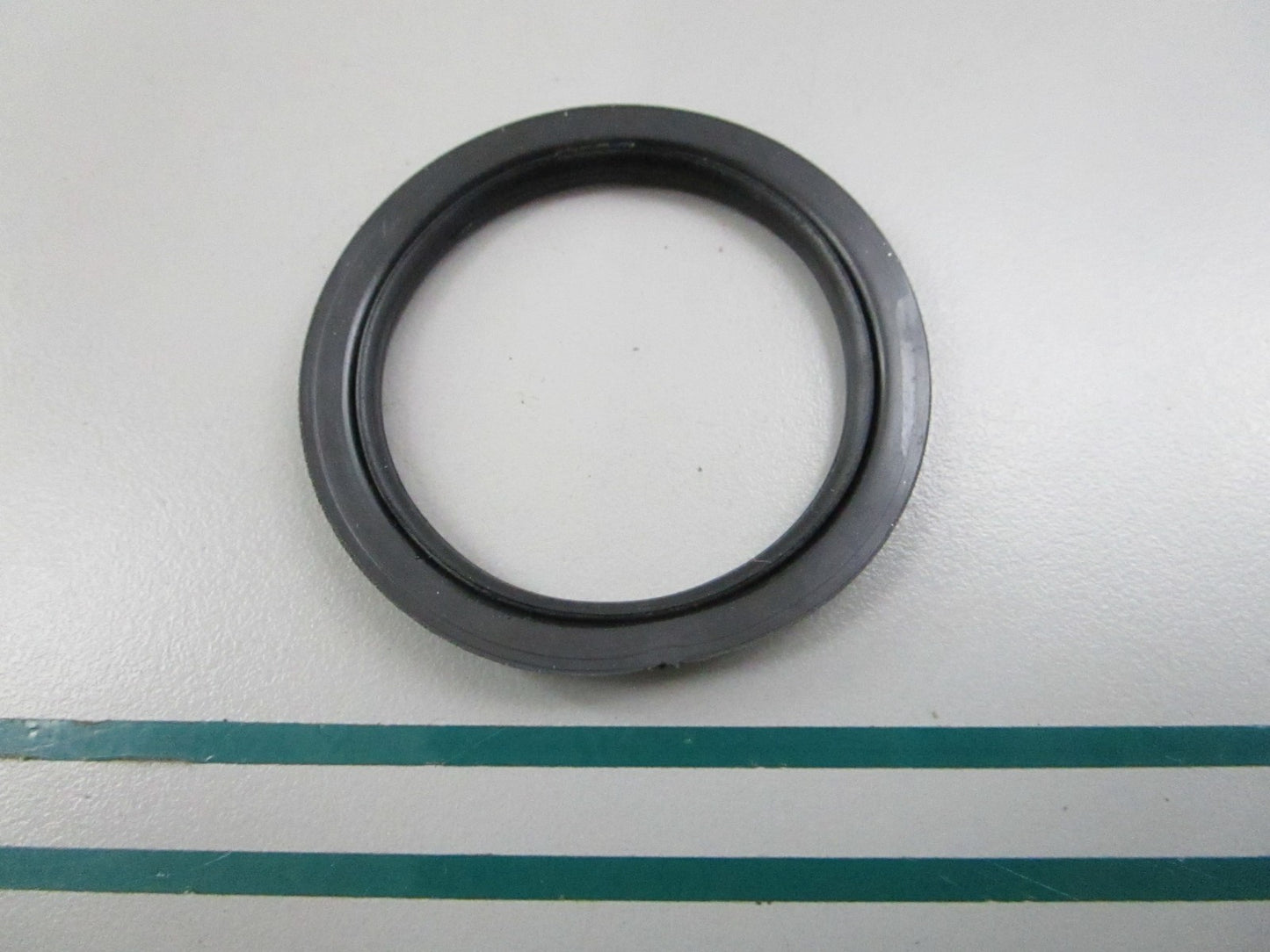 NEW OEM 1236890056 Mercedes-Benz Ring 0810