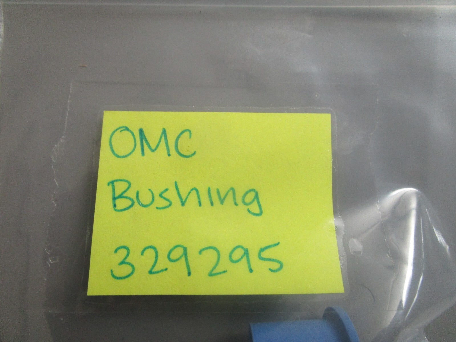*NEW OEM* 0810 OMC Johnson Evinrude Bushing 329295 0329295