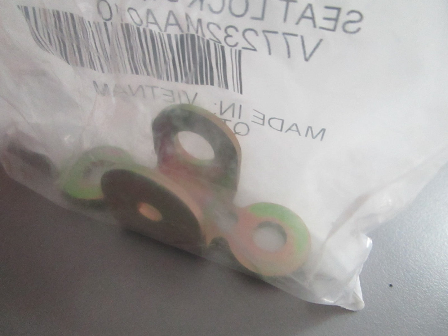 NEW OEM V77232MAA010 Can-Am Seat Lock Stay 0820