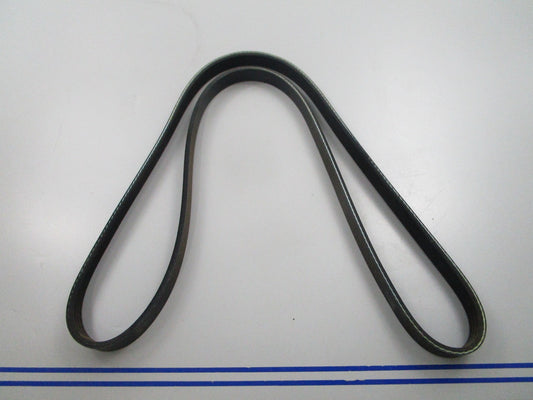 NEW K040465 Gates Micro-V Serpentine Belt 0810
