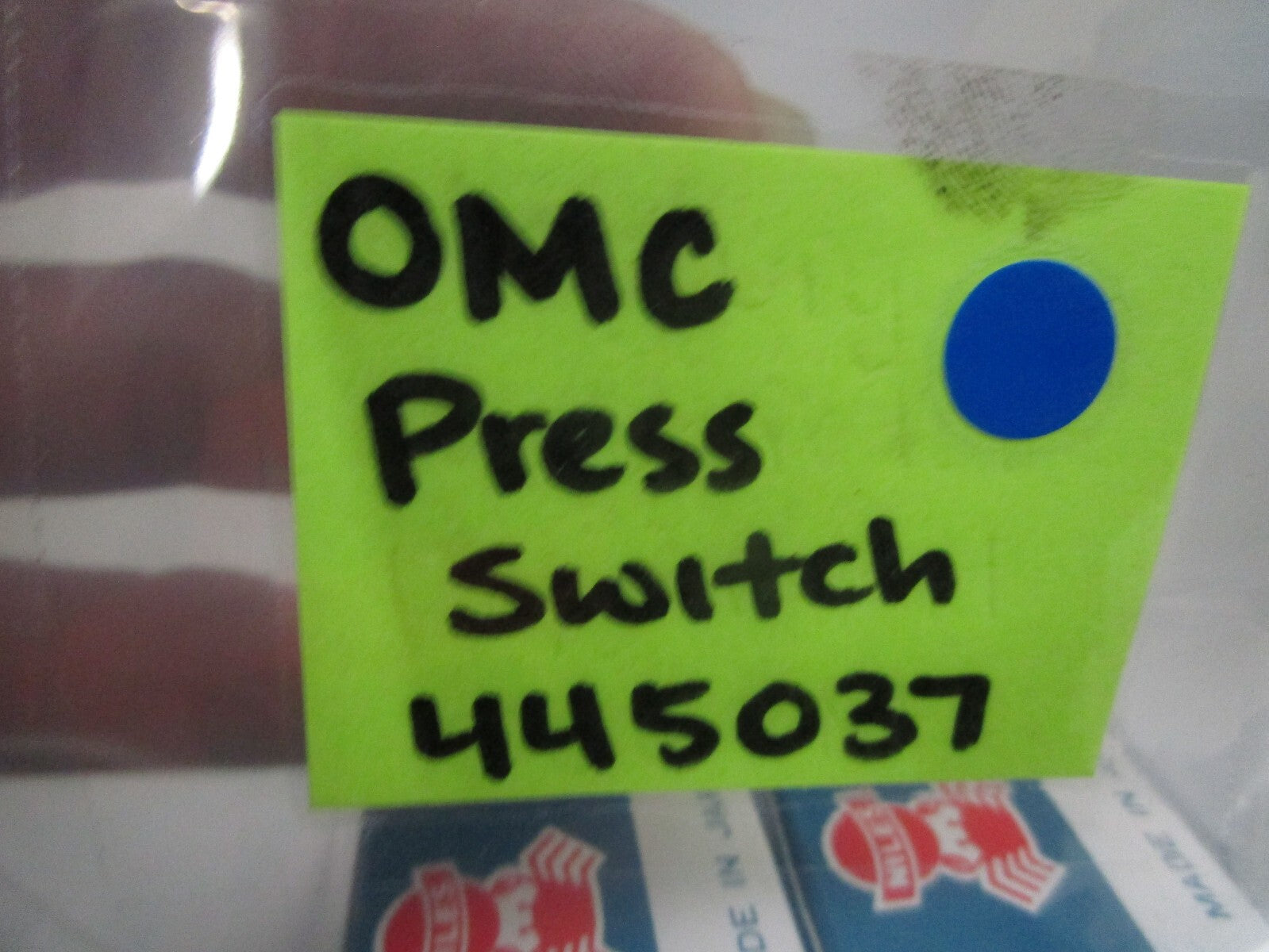 *NEW OEM* 0770 OMC Johnson Evinrude Press Switch 445037 0445037