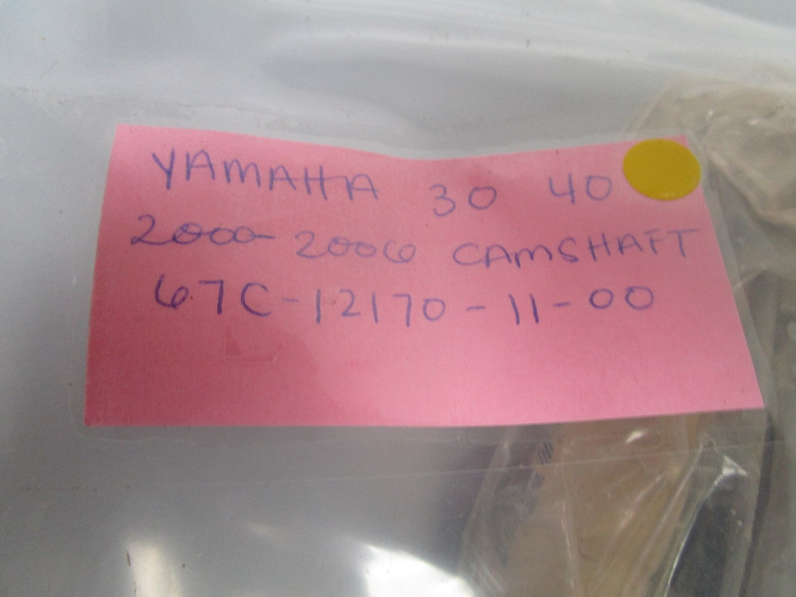 *NEW OEM* 0720 Yamaha 30 40 hp 2000 - 2006 Camshaft 67C-12170-11-00