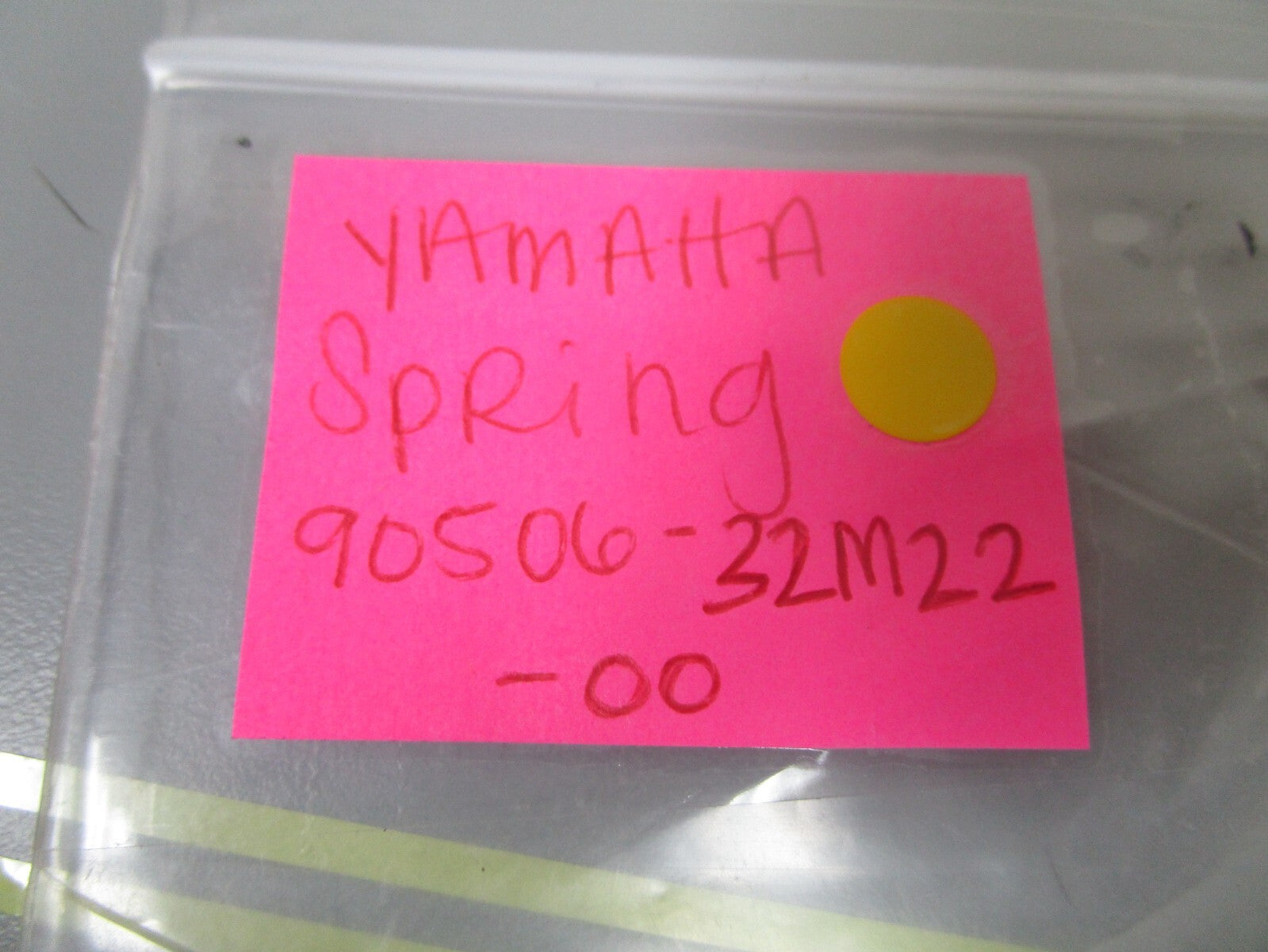*NEW OEM* 0810 Yamaha Spring 90506-32M22