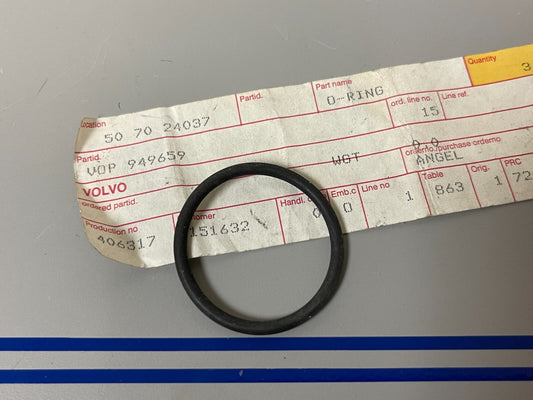 *NEW OEM* 0810 Volvo Penta O-Ring 949659