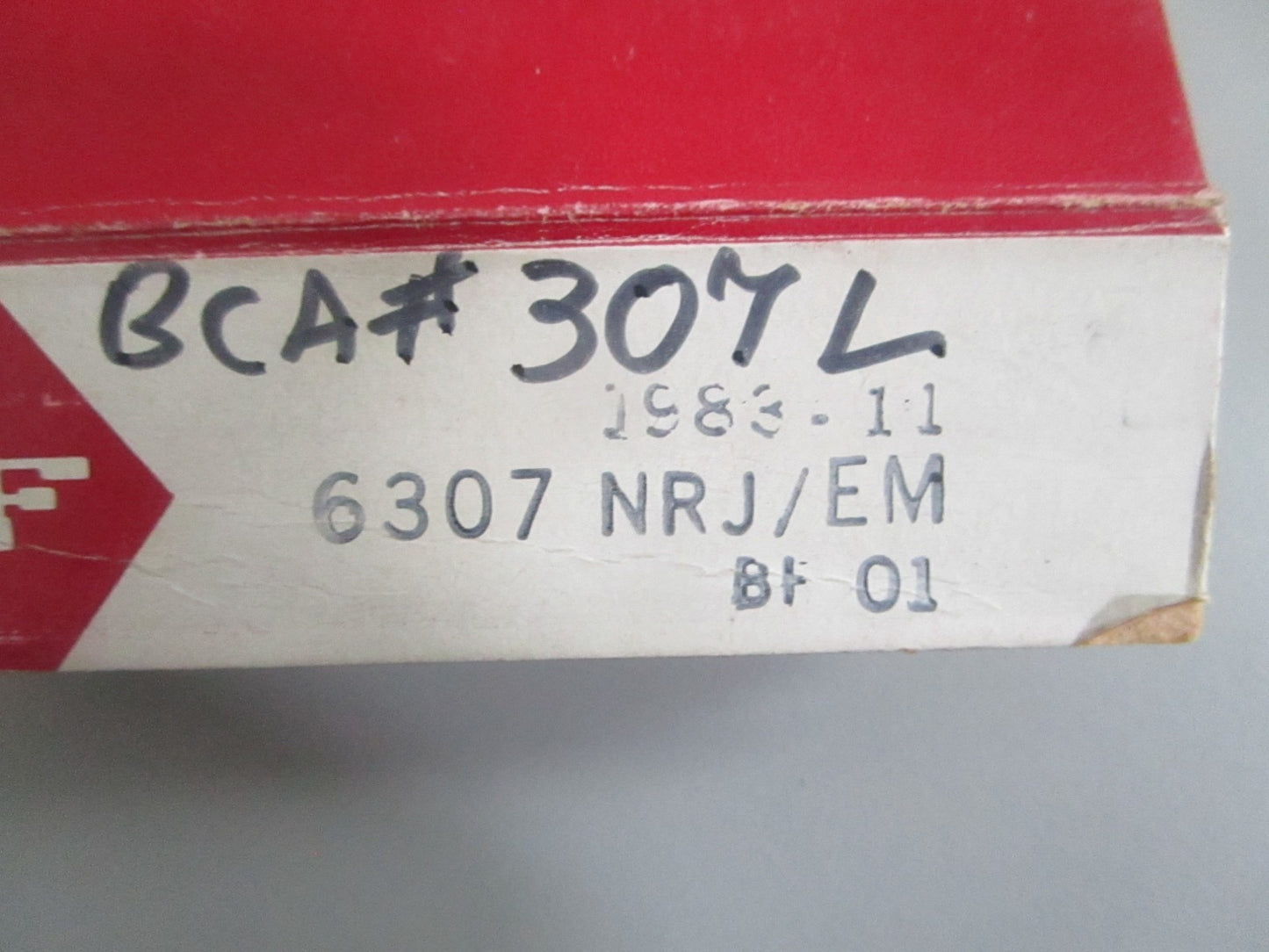 NEW OEM 6307 NRJ/EM SKF Ball Bearing 0820