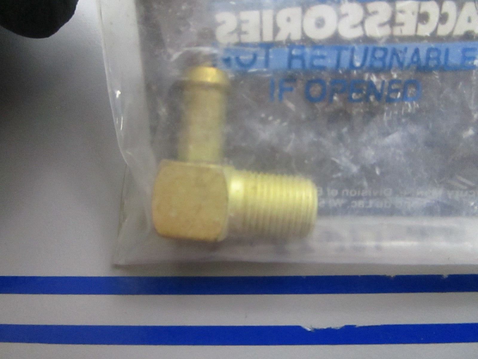 *NEW OEM* 0810 Mercury Quicksilver Fitting 22-19688