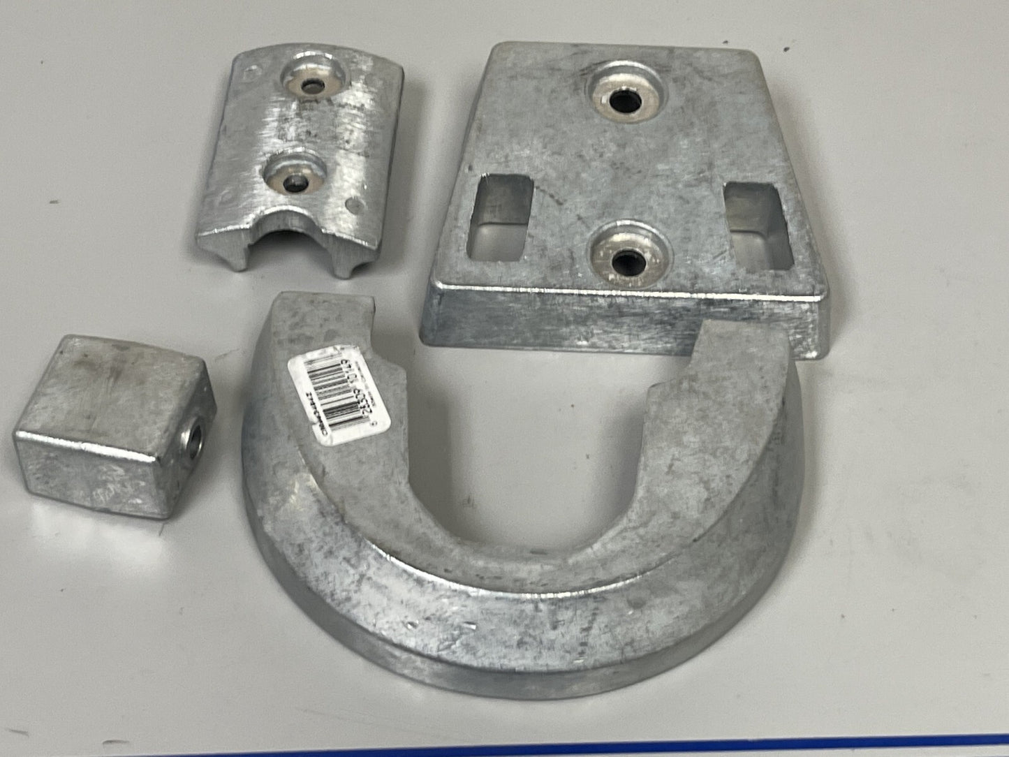 *NEW OEM* 0670 Sierra Zinc Anode Kit 18-6155Z