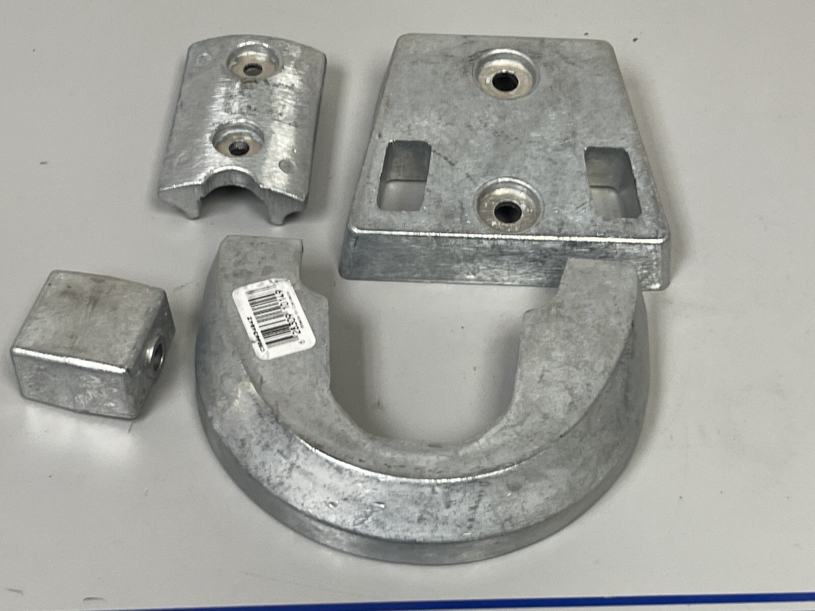 *NEW OEM* 0670 Sierra Zinc Anode Kit 18-6155Z