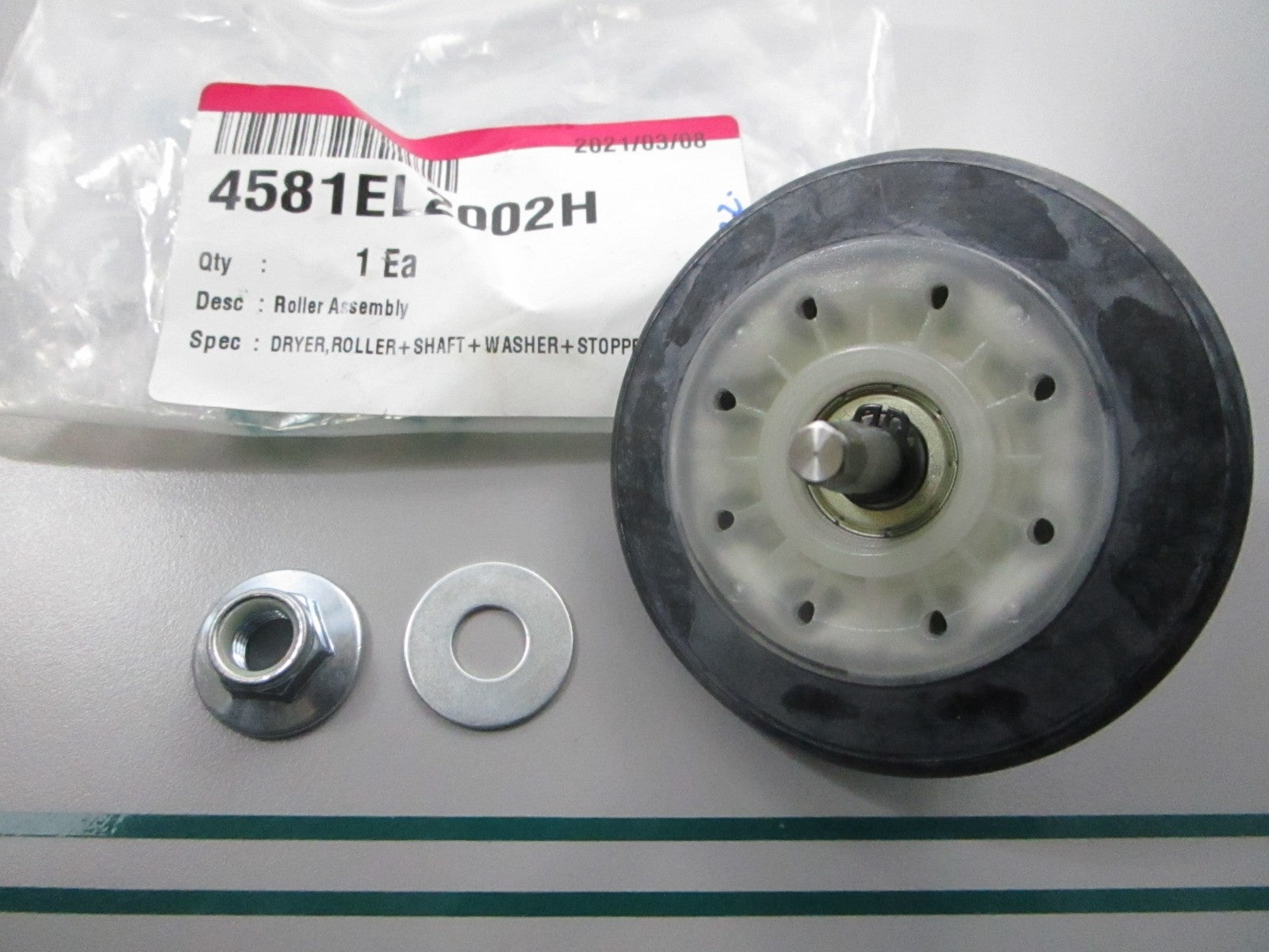 NEW OEM 4581EL2002H LG Roller Assembly 0810