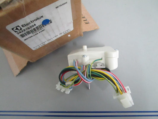 *NEW OEM* 0820 Electrolux Evaporator Fan Motor 242219204