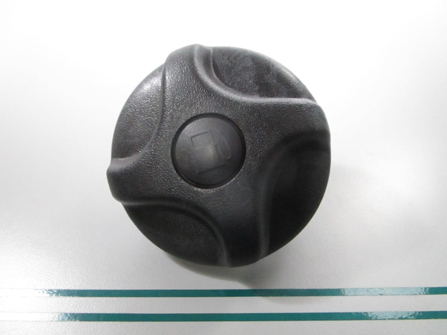 NEW OEM 2520148 Polaris Fuel Gas Cap 0810