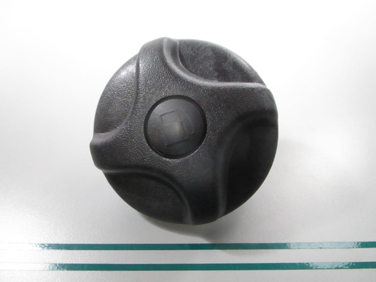 NEW OEM 2520148 Polaris Fuel Gas Cap 0810