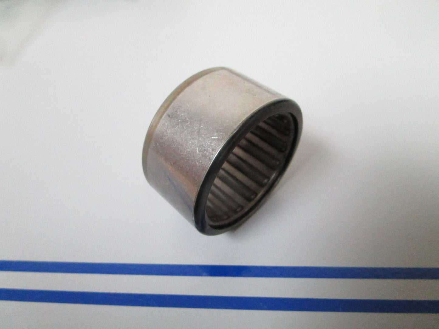 NEW OEM 5030531 OMC Johnson Evinrude Roller Bearing 0720