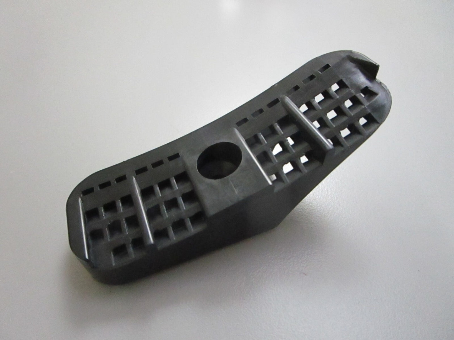 *NEW OEM* 0810 Yamaha Water Inlet 1 Cover 61A-45214-11-00