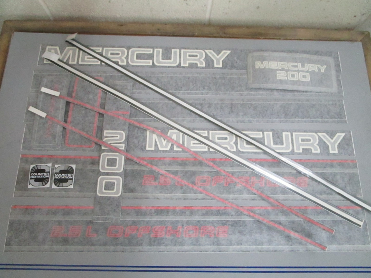 *NEW OEM* 0820 Mercury Quicksilver ME200XL Decal Set 37-808562A94