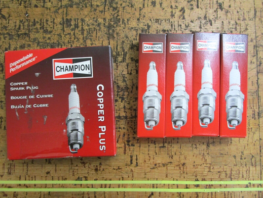 *NEW* (LOT OF 4) 0810 Champion Spark Plug 974 RC12PEPB