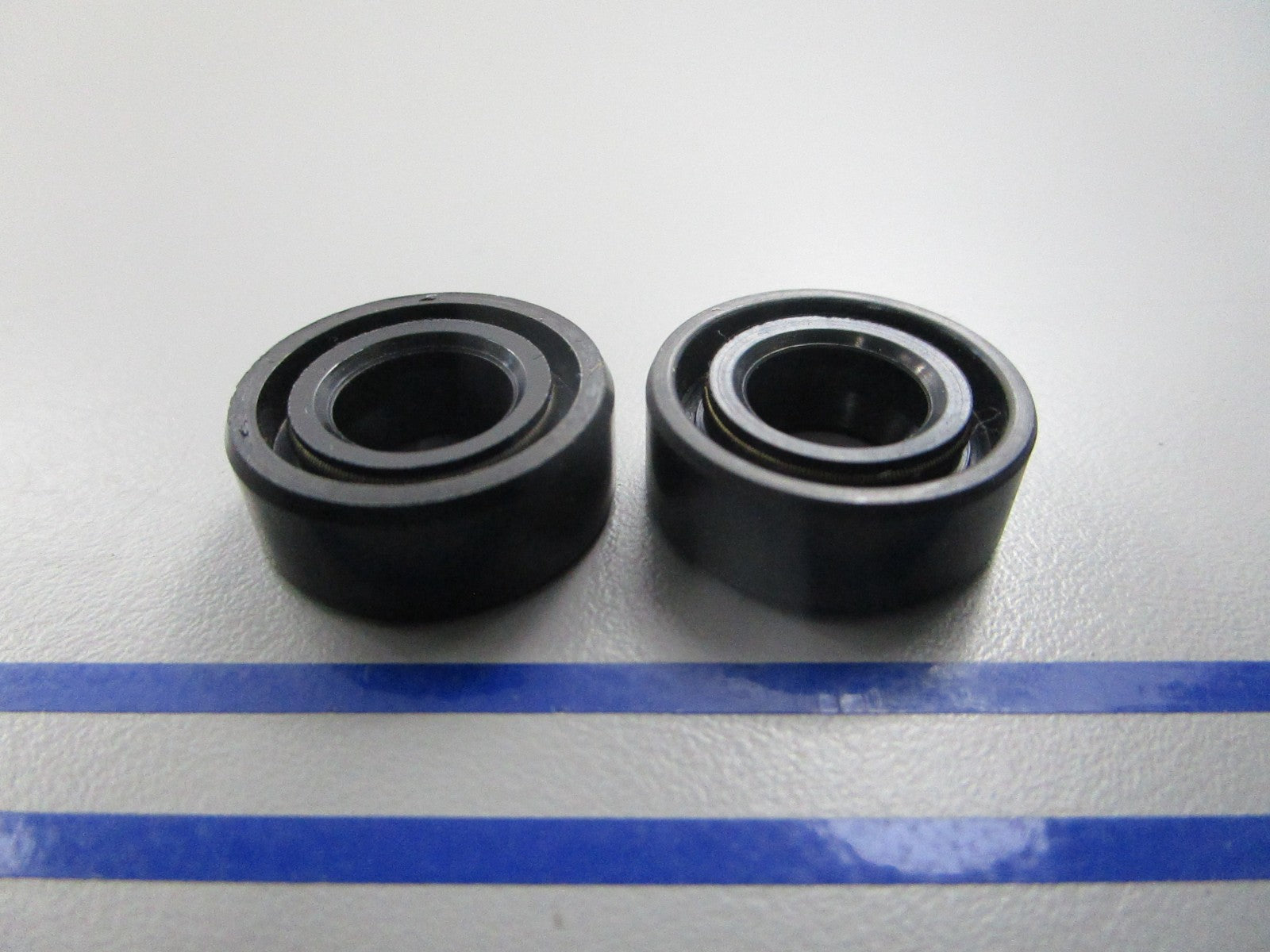 NEW OEM (LOT OF 2) 26-82251M Mercury Quicksilver Oil Seal 0810
