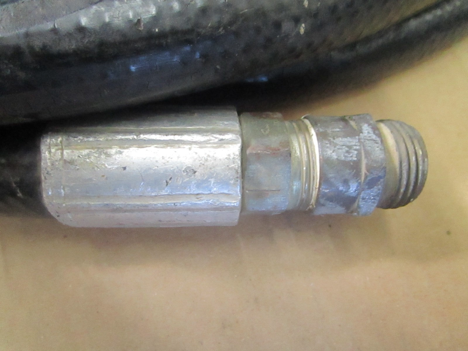 NEW OEM Case New Holland 30' Hydraulic Hose 0820