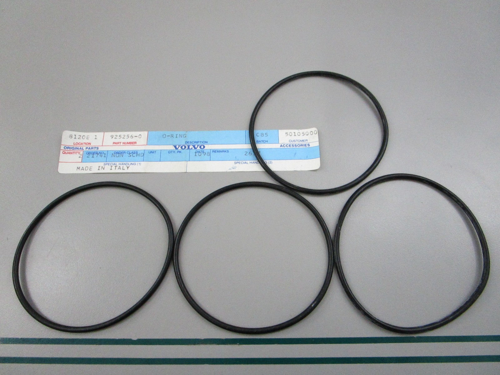 NEW OEM (LOT OF 4) 925256 Volvo Penta O-Ring 0810