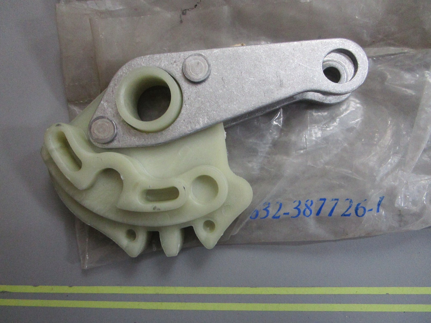 *NEW OEM* 0820 OMC Johnson Evinrude Shift Lever Ay 387726 0387726