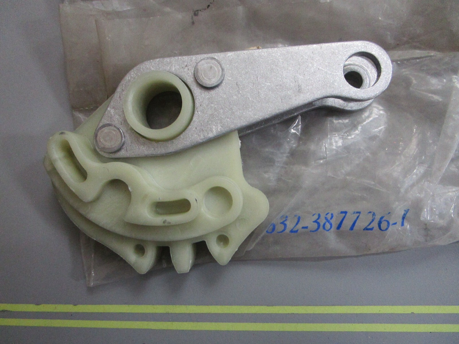 *NEW OEM* 0820 OMC Johnson Evinrude Shift Lever Ay 387726 0387726