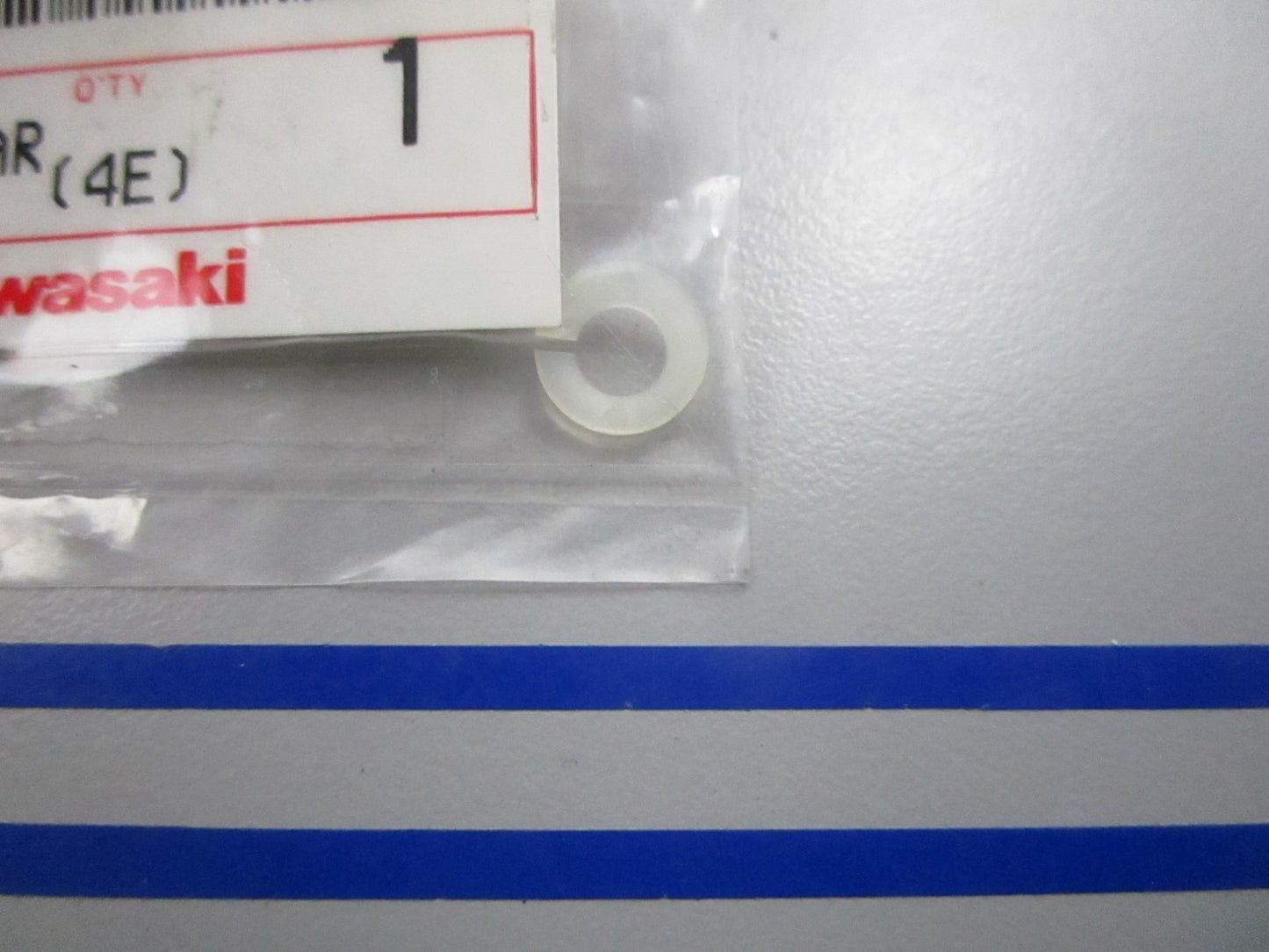 NEW OEM 92200-1432 Kawasaki Link Arm Washer 0810