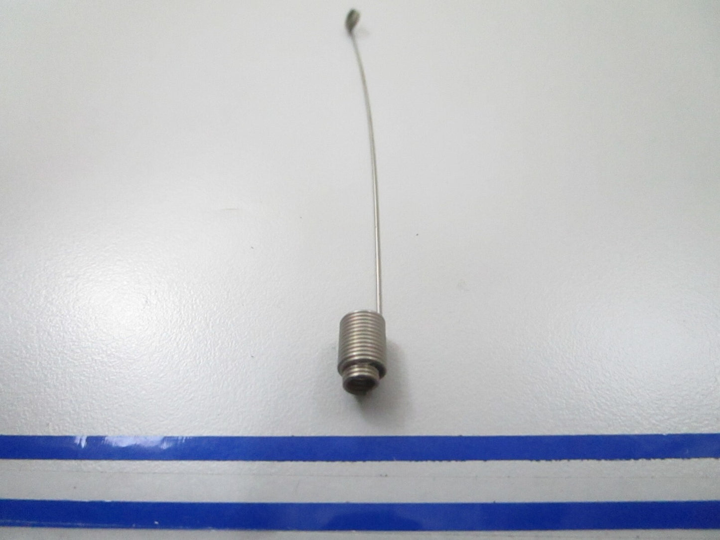 *NEW OEM* 0810 OMC Johnson Evinrude Spring 316075 0316075