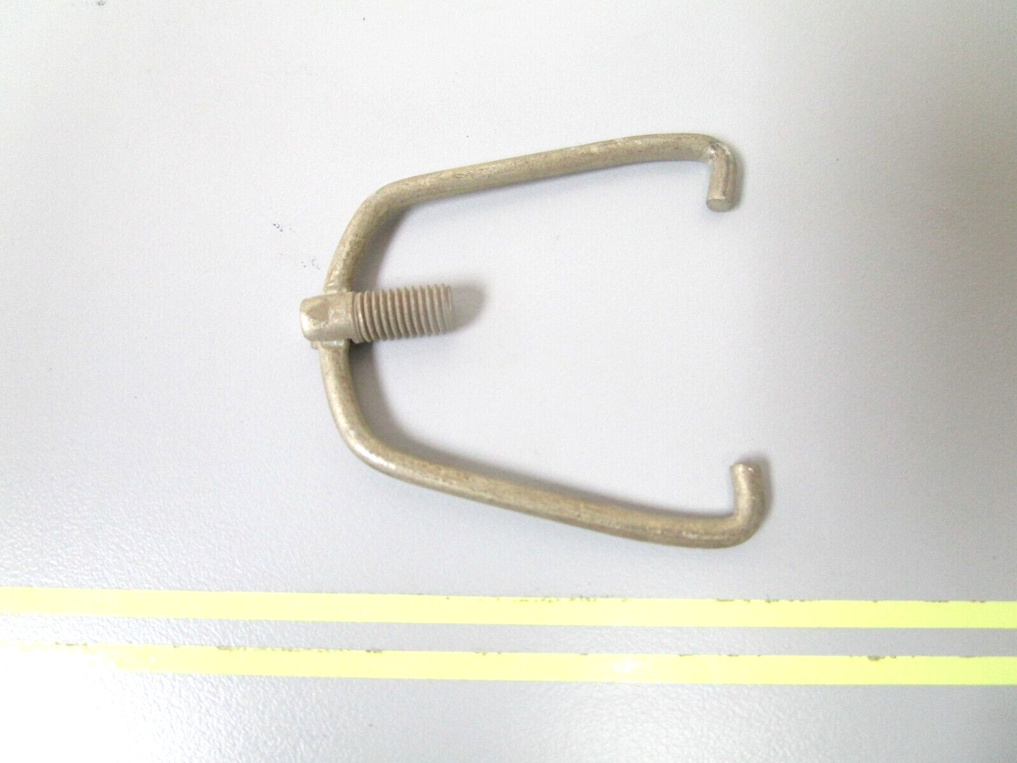 *NEW OEM* 0750 OMC Johnson Evinrude FUEL BOWL CLAMP 376327 0376327