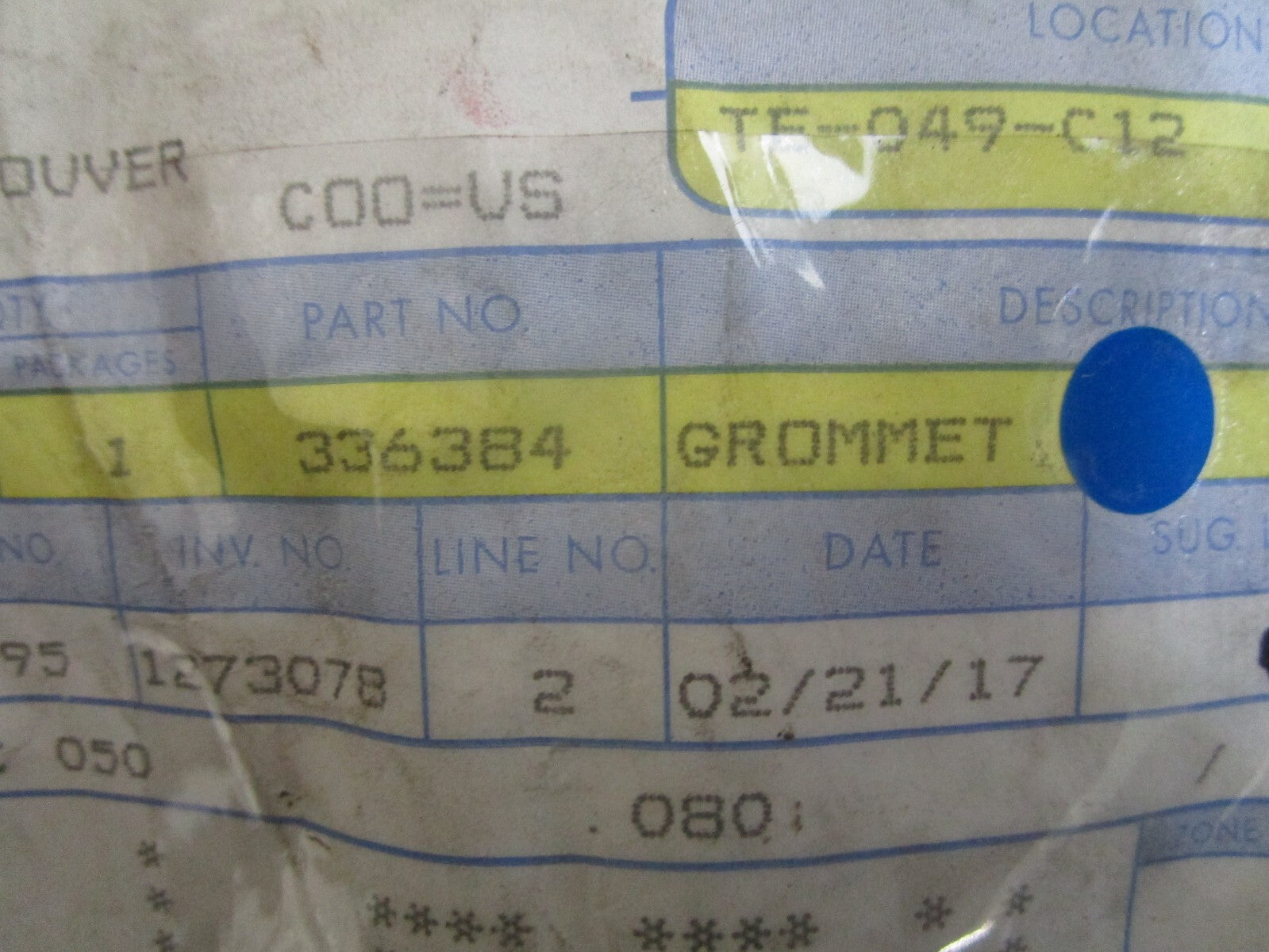 *NEW OEM* 0810 OMC Johnson Evinrude Grommet 336384 0336384