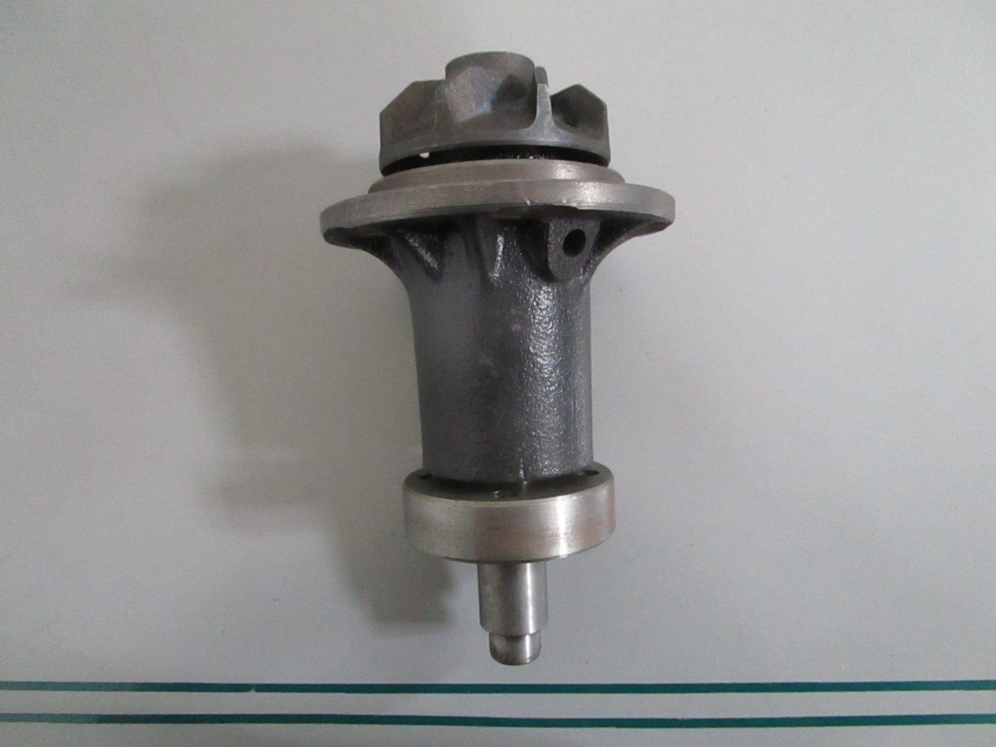 NEW OEM 1102001120 Mercedes-Benz Water Pump 0820