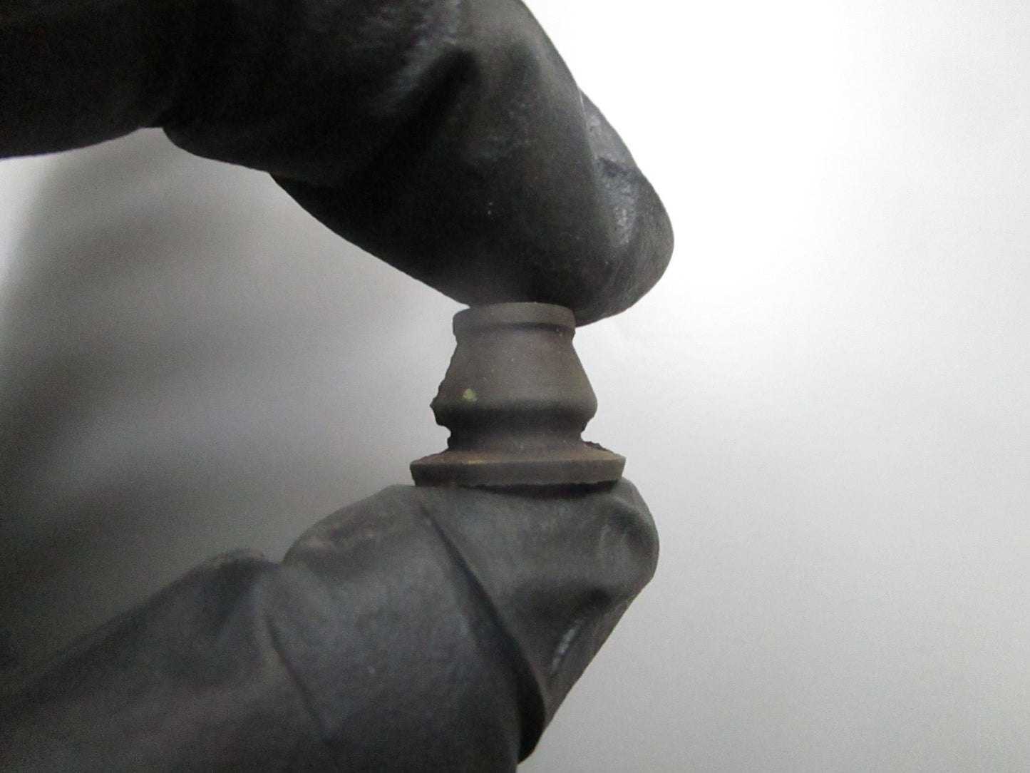 *NEW OEM* 0810 OMC Johnson Evinrude Grommet 311439 0311439