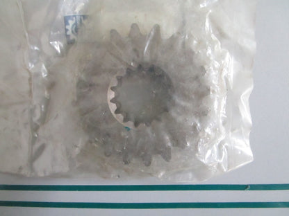 Ski-Doo BRP 504058800 Chaincase Drive Sprocket 20 Tooth NEW OEM 0820