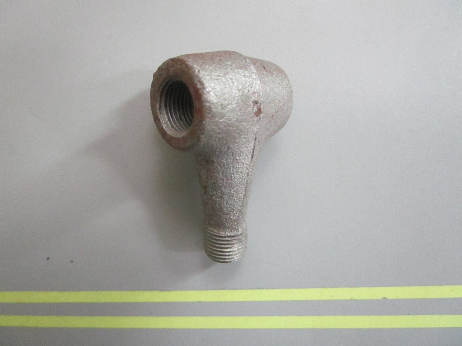 *NEW OEM* 0820 Volvo Penta T-Nipple 94290