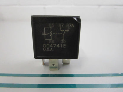 NEW OEM 3857533 Volvo Penta Relay 0810