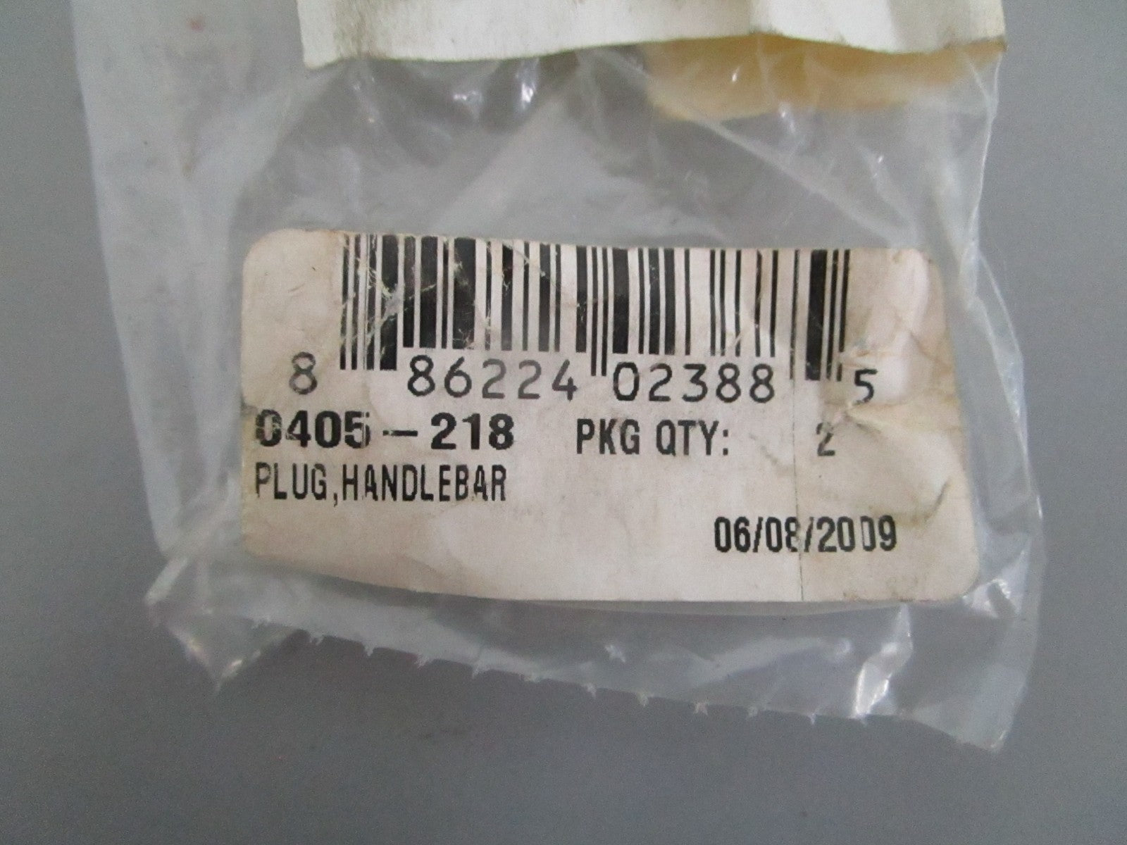 NEW OEM 0405-218 Arctic Cat Plug 0820