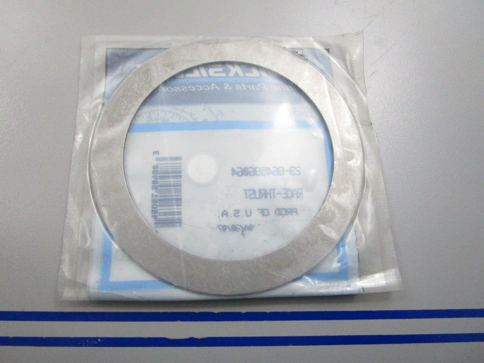 NEW OEM 23-864596064 Mercury Quicksilver Thrust Race 0810