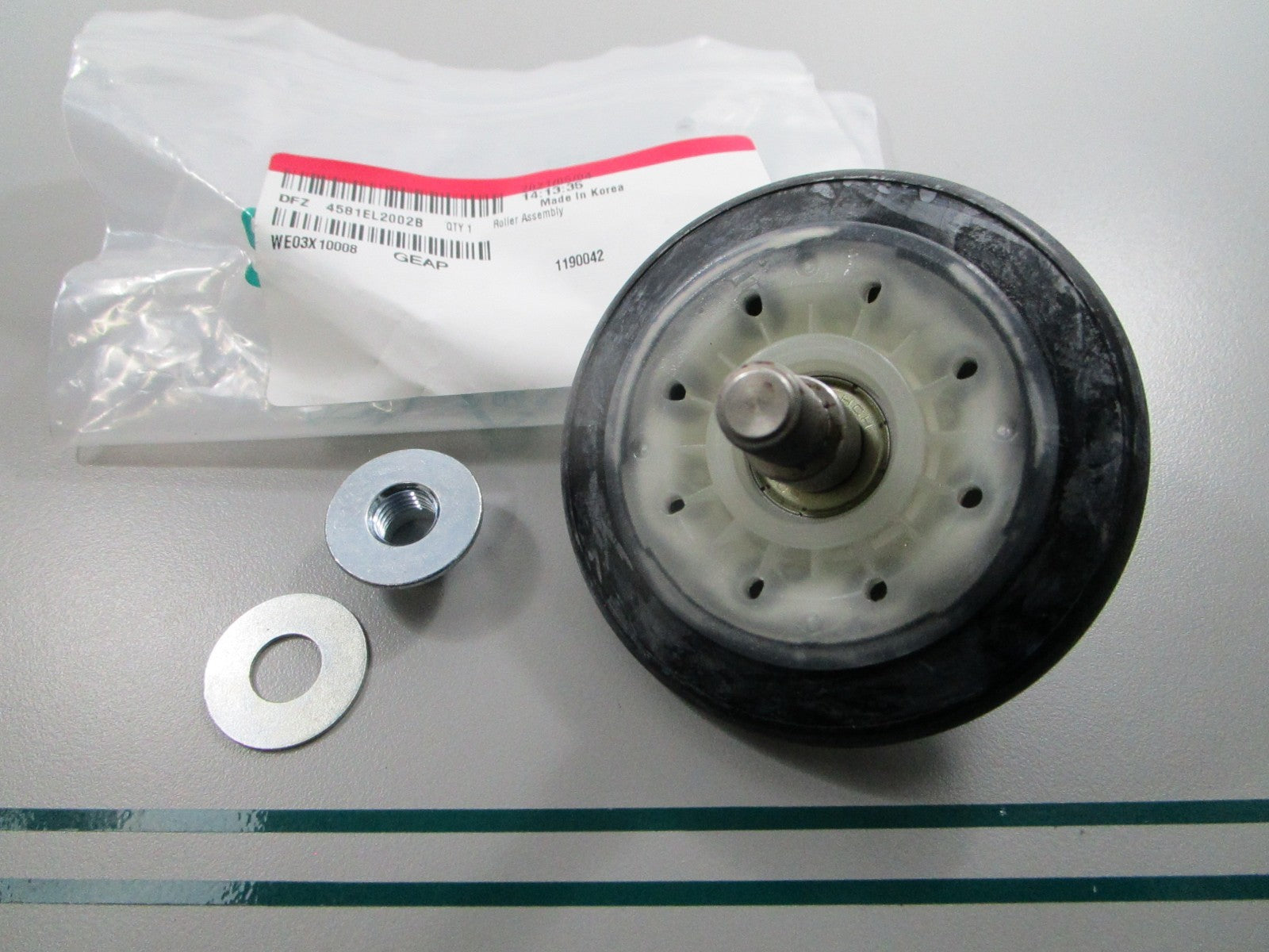 NEW OEM WE03X10008 GE Roller 0810