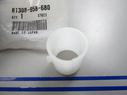 *NEW OEM* 0810 Honda Spacer 81308-958-680