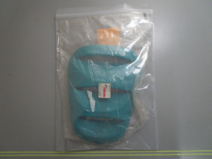 *NEW* 0810 Tigershark Teal Hatch Grille 0673-888