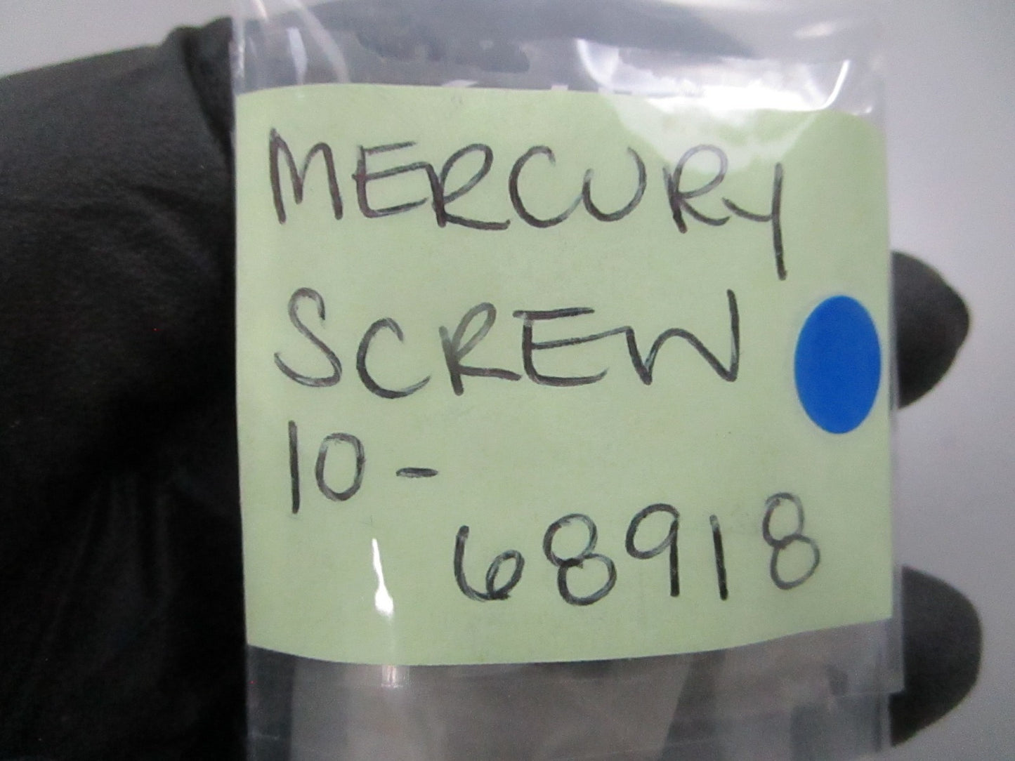 *NEW OEM* (LOT OF 2) 0810 Mercury Quicksilver Screw 10-68918