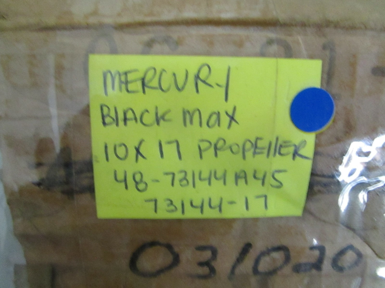 *NEW OEM* 0820 Mercury Black Max 10×17 Propeller 48-73144A45 73144-17